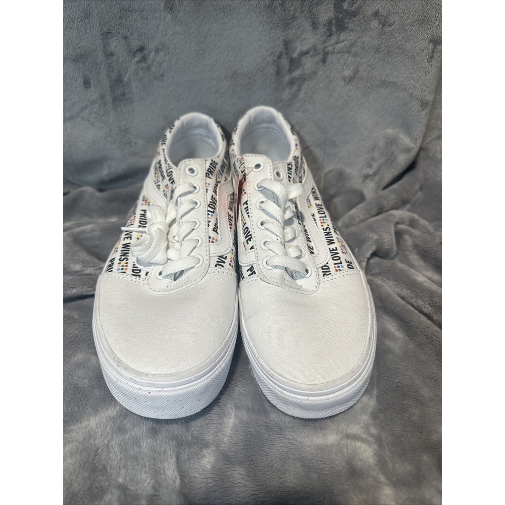 VANS Ward Shoes White Rainbow Check PRIDE Love Sparkles Womens Size 9.5